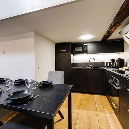 Le Septqatre - Grand Triplex Au Coeur De La Vieille Ville Annecy Buitenkant foto