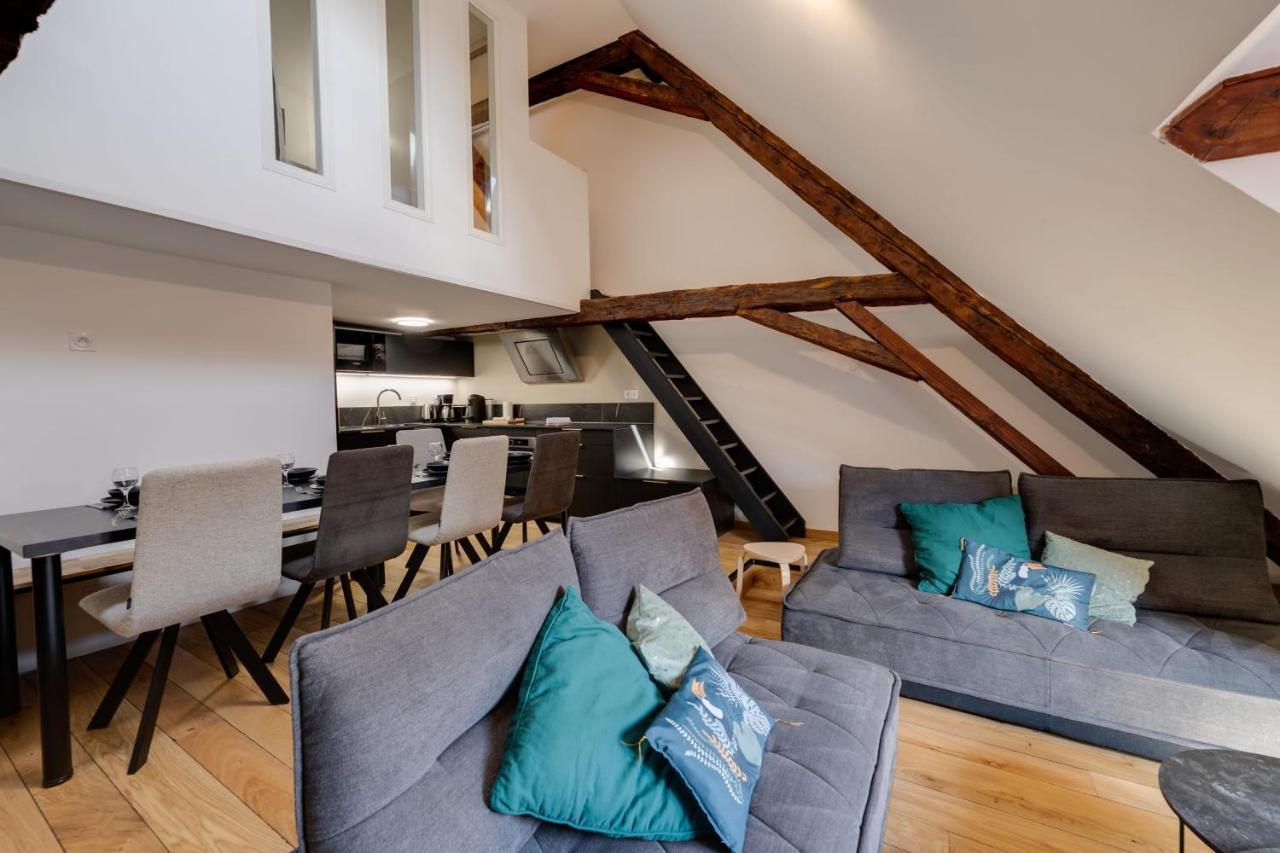 Le Septqatre - Grand Triplex Au Coeur De La Vieille Ville Annecy Buitenkant foto