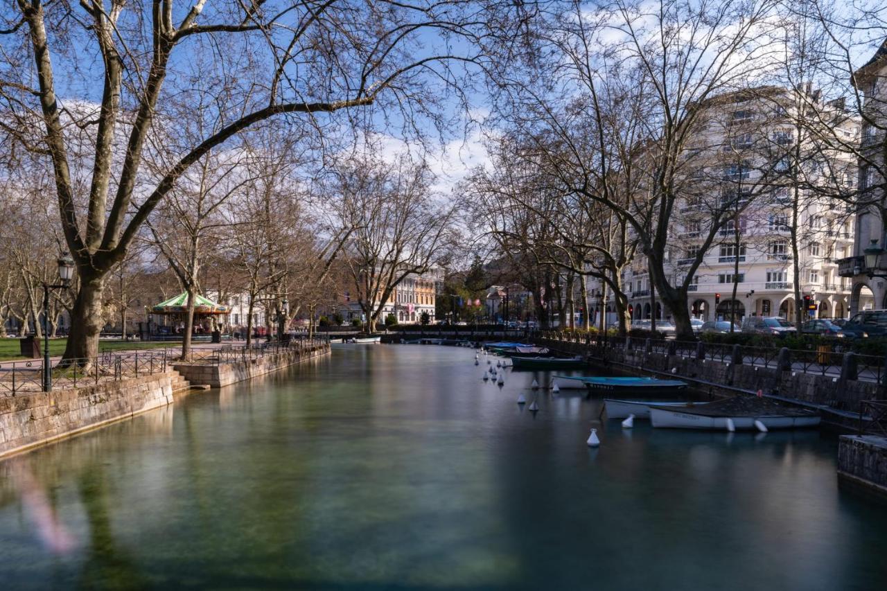 Le Septqatre - Grand Triplex Au Coeur De La Vieille Ville Annecy Buitenkant foto